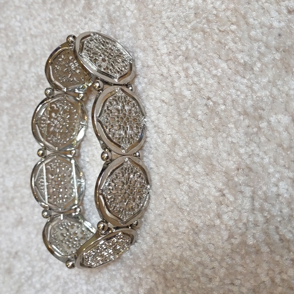 Pretty Silver Bracelet